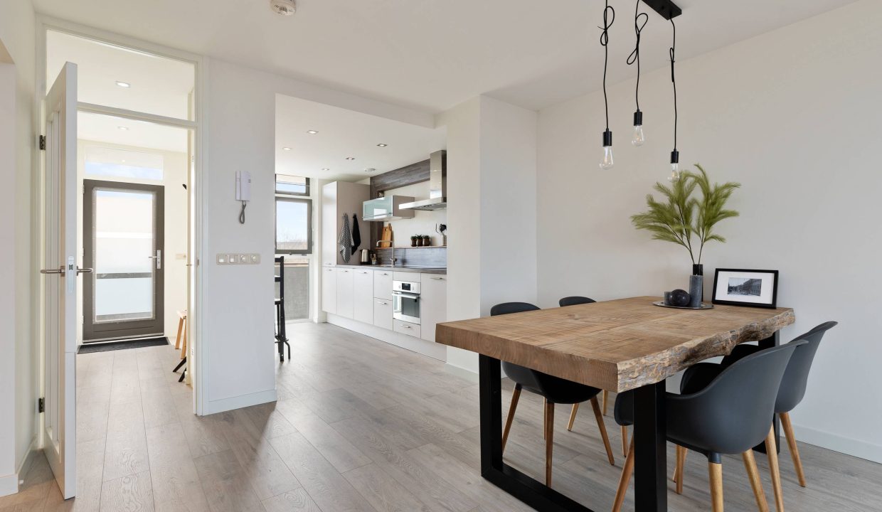 10 - Kleiburg 906-min