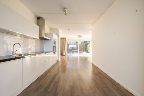 12 - Kea Bouwmanstraat 96, Amsterdam-min