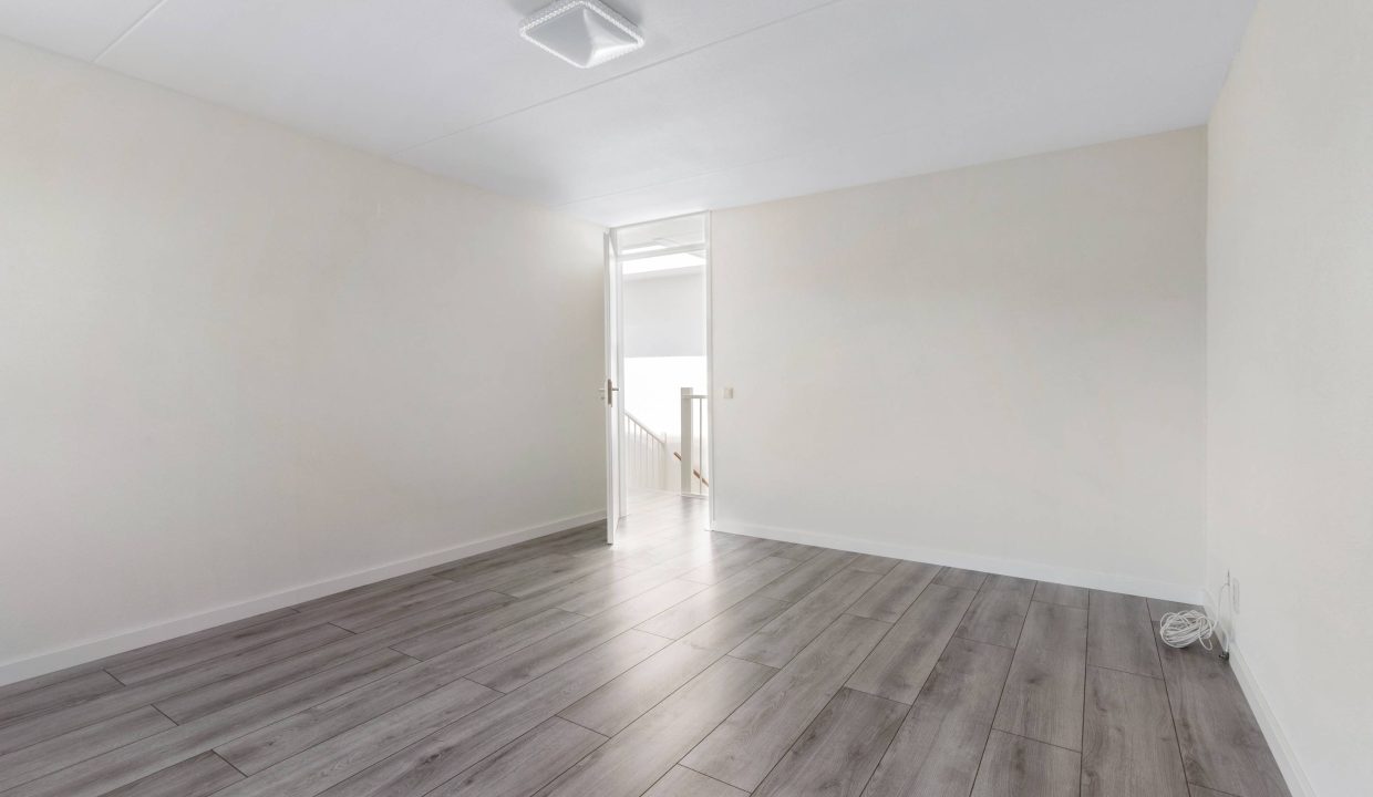 16 - Humberto Delgadoplein 24-min