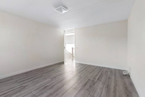 16 - Humberto Delgadoplein 24-min