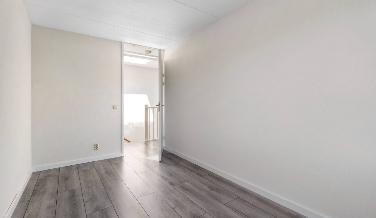 18 - Humberto Delgadoplein 24-min