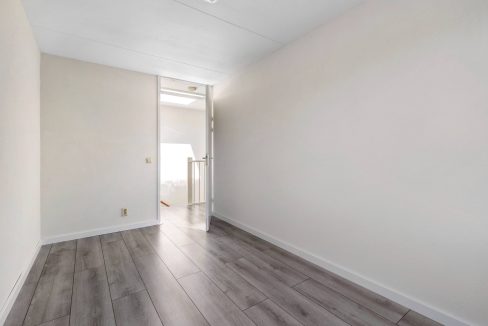 18 - Humberto Delgadoplein 24-min