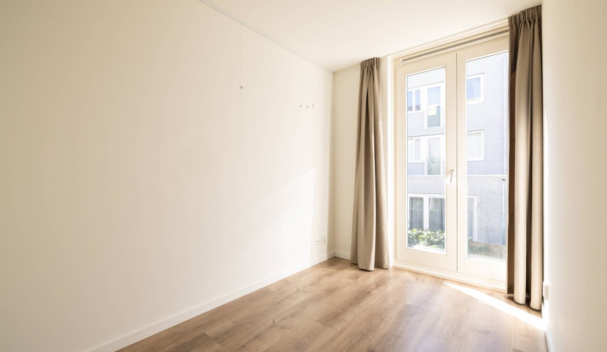 20 - Kea Bouwmanstraat 96, Amsterdam-min