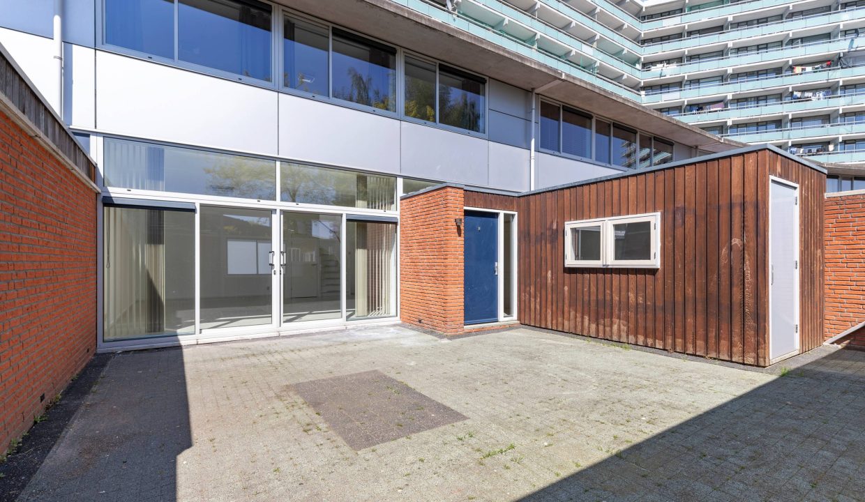 25 - Humberto Delgadoplein 24-min