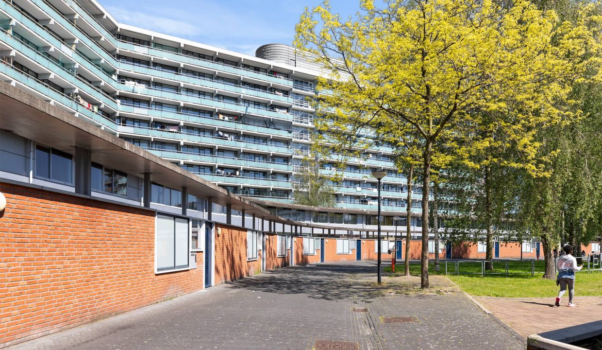 3 - Humberto Delgadoplein 24-min