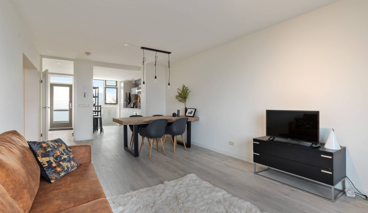 8 - Kleiburg 906-min