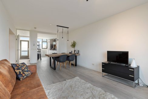 8 - Kleiburg 906-min