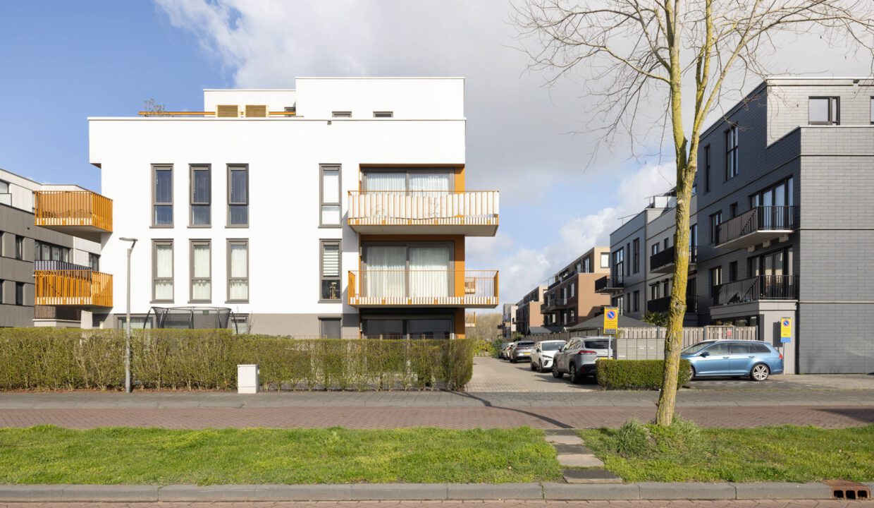 1 - John Rossweg 8, Almere-min