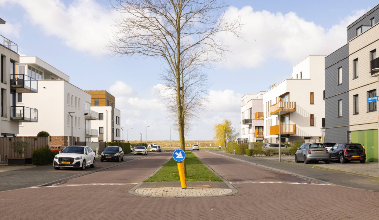 23 - John Rossweg 8, Almere-min