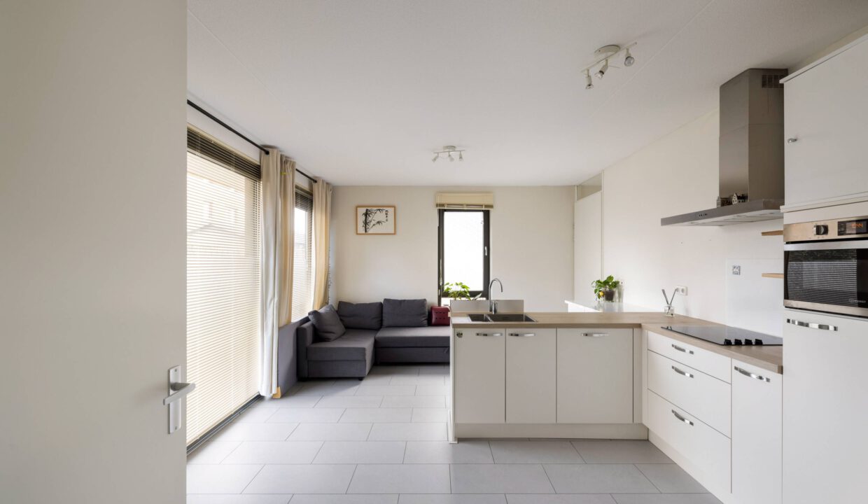 6 - John Rossweg 8, Almere-min